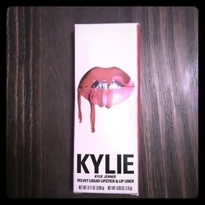 Kylie Lip Kit